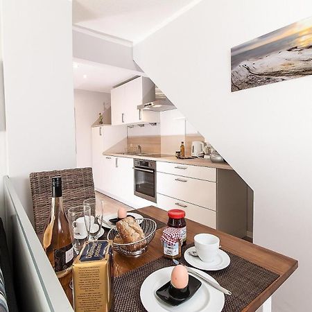 M1 - Apartmenthaus Marienburger Str 4 - Feriendomizil Hollich 格洛米茨 外观 照片